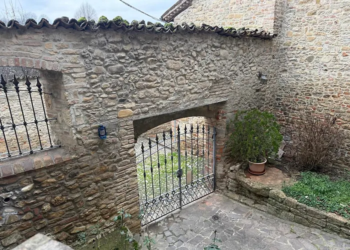 Residenza Il Castello Tre CastellʼArquato